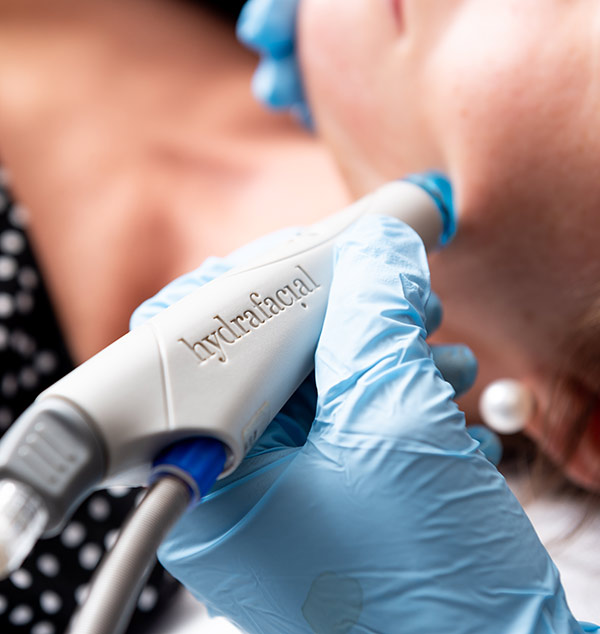 Hydrafacial trattamento medicina estetica